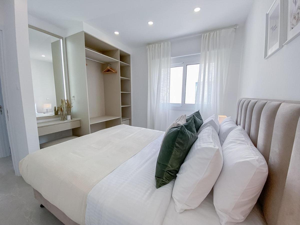 Апартаменти Phaedrus Living: Seaview Luxury Flat Limnaria 134 Пафос Екстер'єр фото